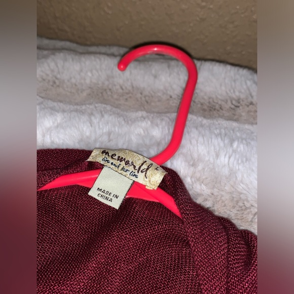 Long Red One World cardigan - Picture 2 of 2